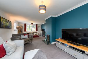 Sitting Room- click for photo gallery